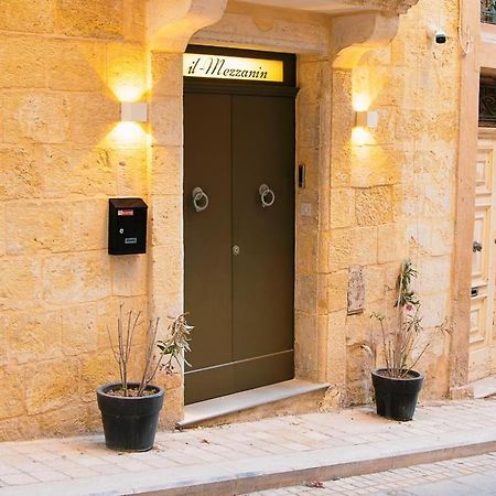 A Traditional Maltese Home In The Three Cities Birgu Buitenkant foto